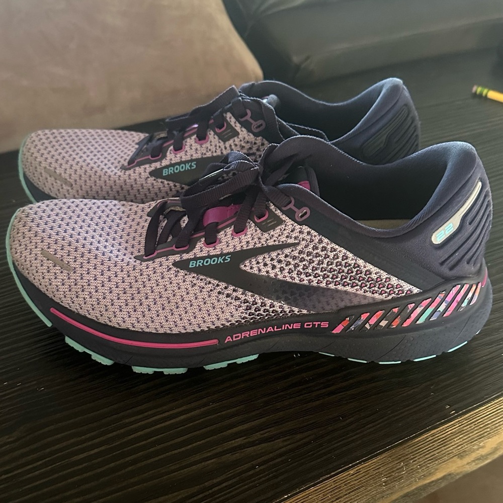 Brooks Adrenaline Running shoe